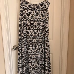 Long skirt or can be pulled up as a halter dress